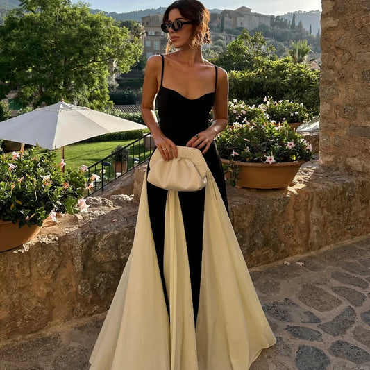 Graceful Allure: Elegant Pleated Backless Sleeveless Maxi Dress