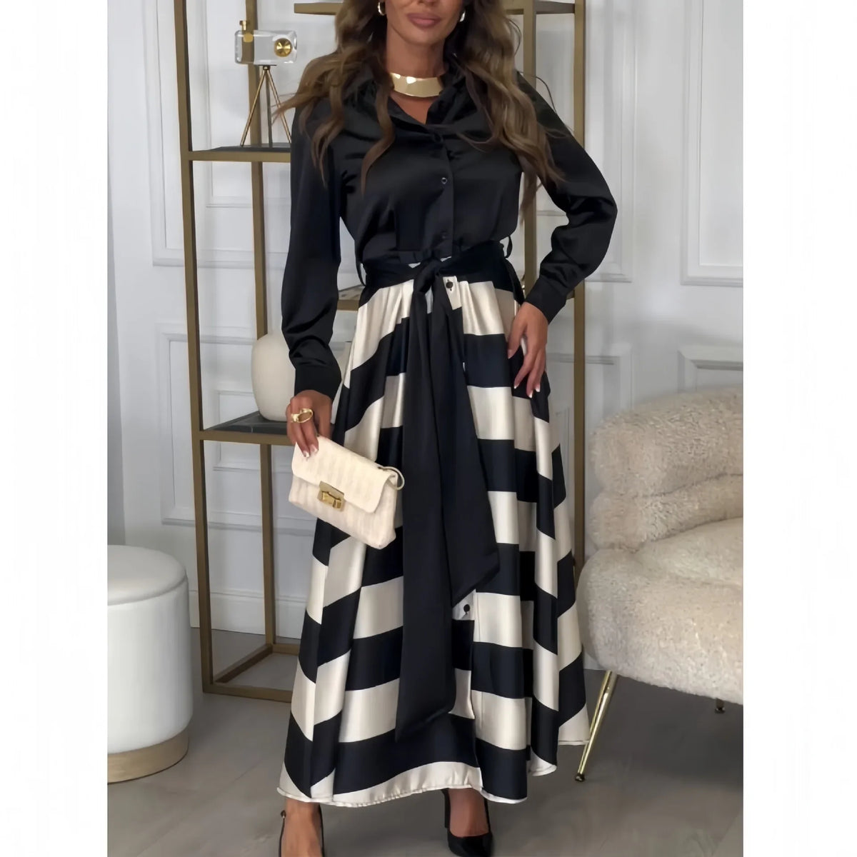 Elegant Grace: Striped Lace-Up Abaya Dress for Modern Muslim Women